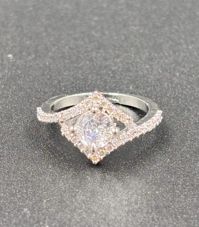 Diamond-Shaped Crystal Halo Ring